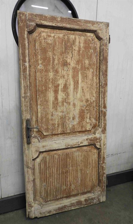 porta in legno massiccio vecchia da restaurare